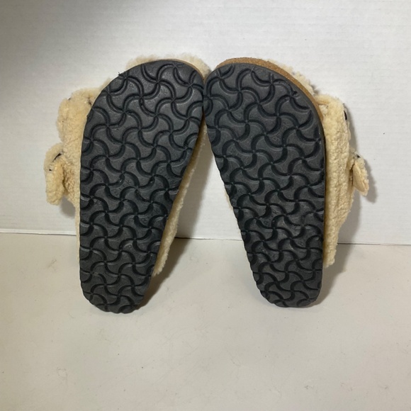 Papillio Arizona Big Buckle Shearling Teddy Eggshell Sandals Size 7 - Picture 6 of 10